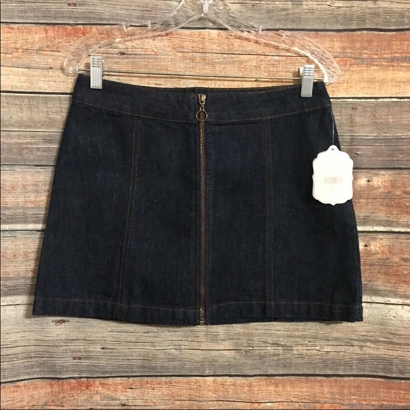 NEW Altar'd State XS Denim Skirt Mini NWT - Picture 8 of 9